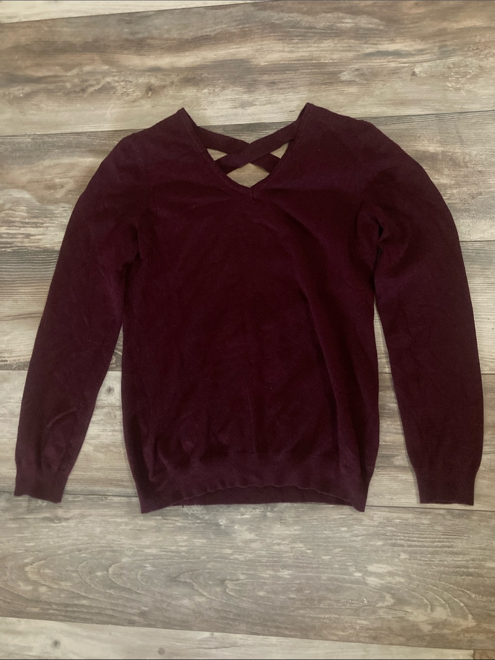 Love Ellie Maroon Long Sleeve Top Vneck Crisscross Back Women’s Size M